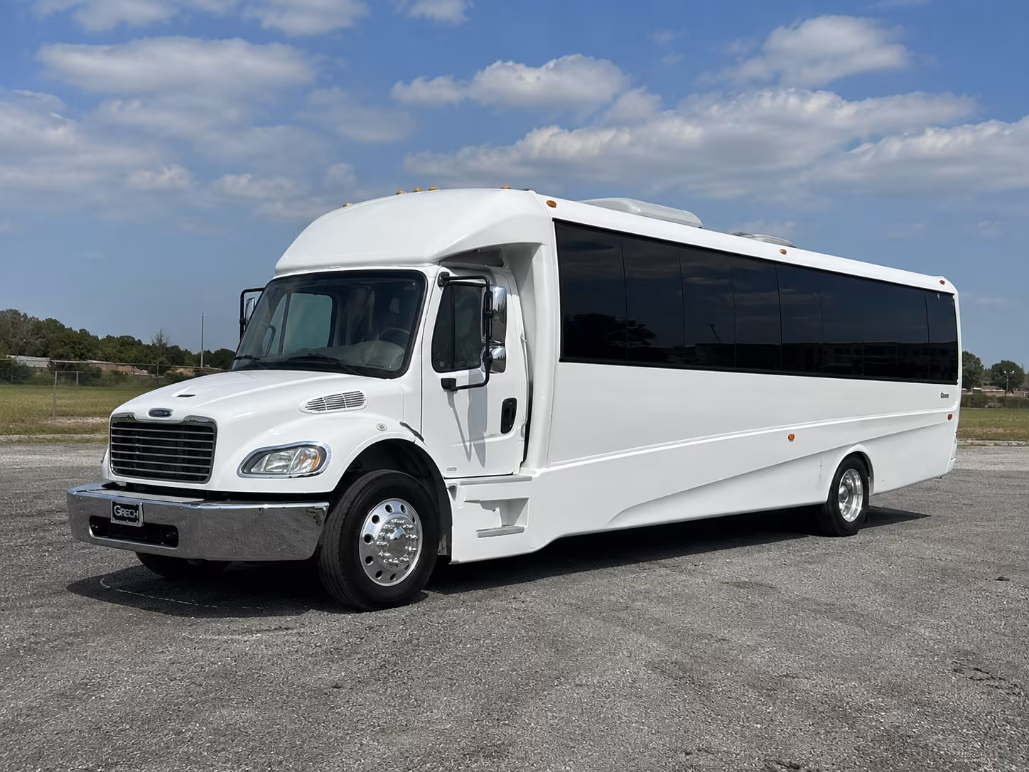 McKinney Birthday, Sweet 16, & Quinceañera Transportation onboard seating